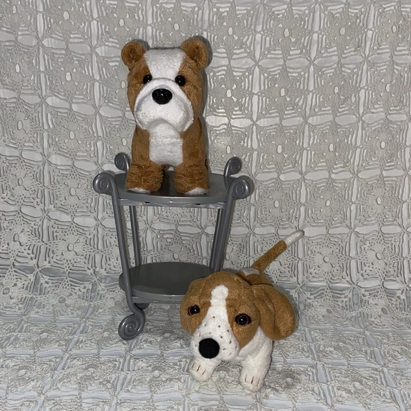 American Girl Dogs & Table. Bulldog & Dachshund. . - Picture 4 of 16